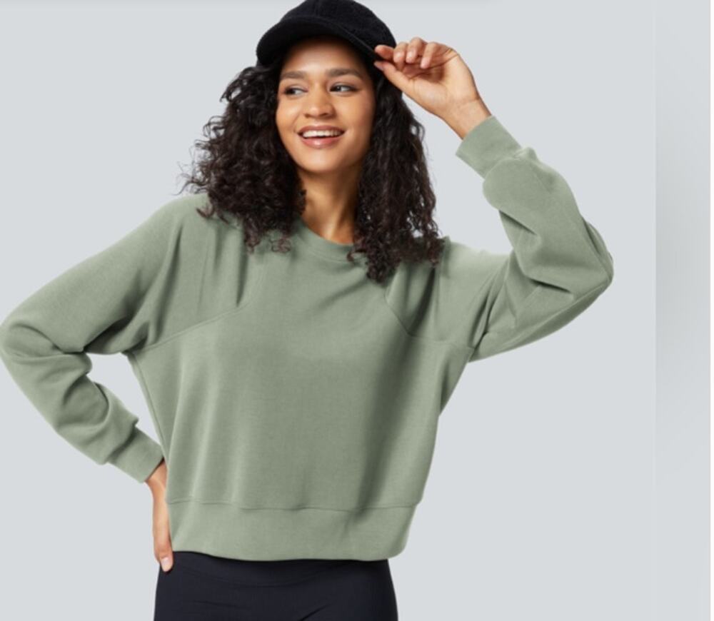 Lululemon Softstreme Perfectly Oversized Cropped Crew Sweatshirt Green Size 2